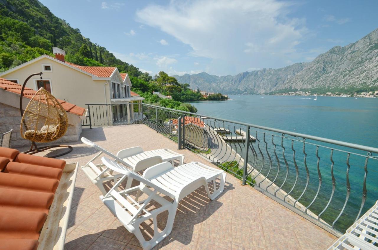 Apartments Jankovic Котор Екстер'єр фото